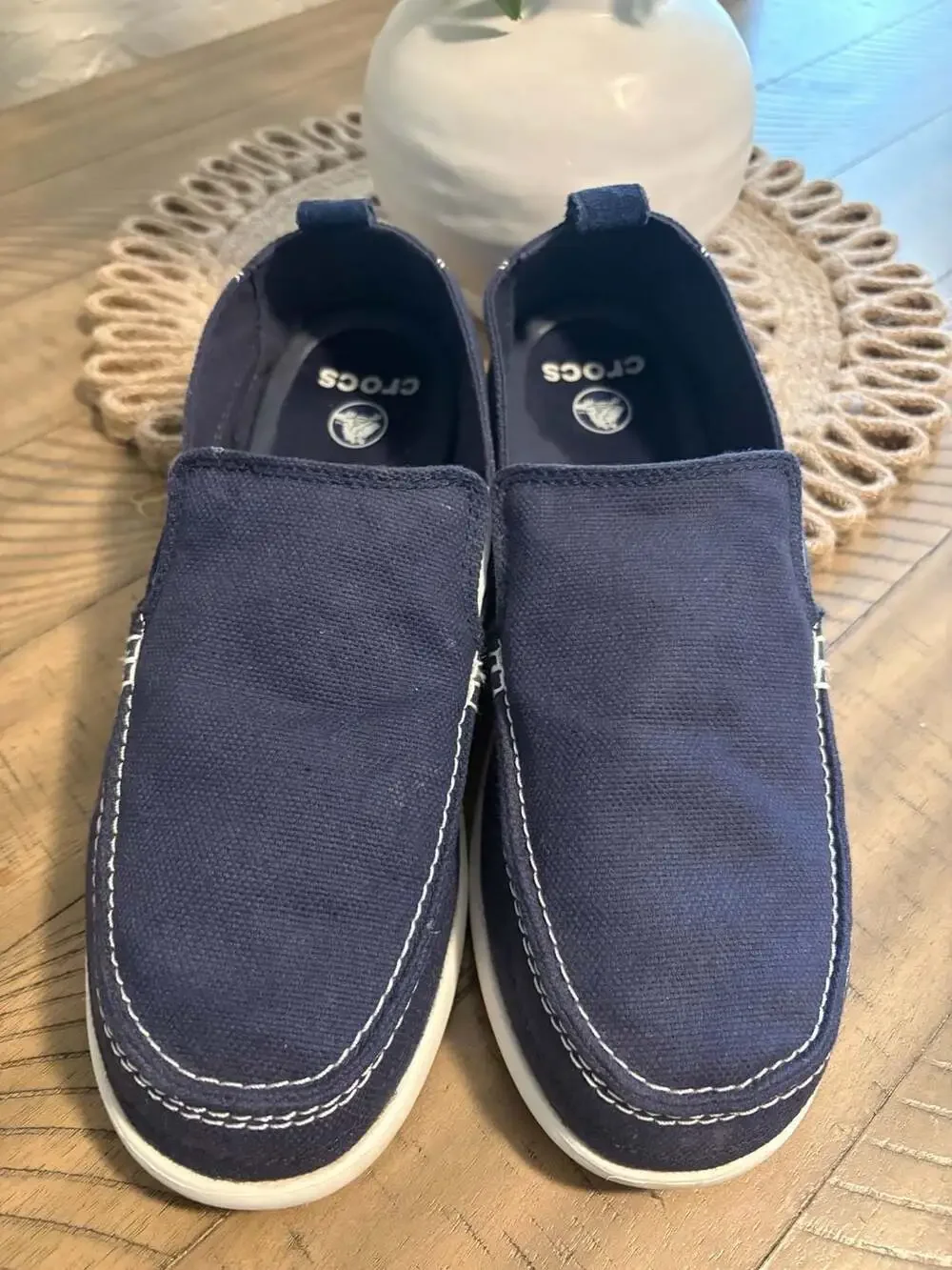 Crocs Walu Canvas Mens size 10 Slip-On Loafers (6)